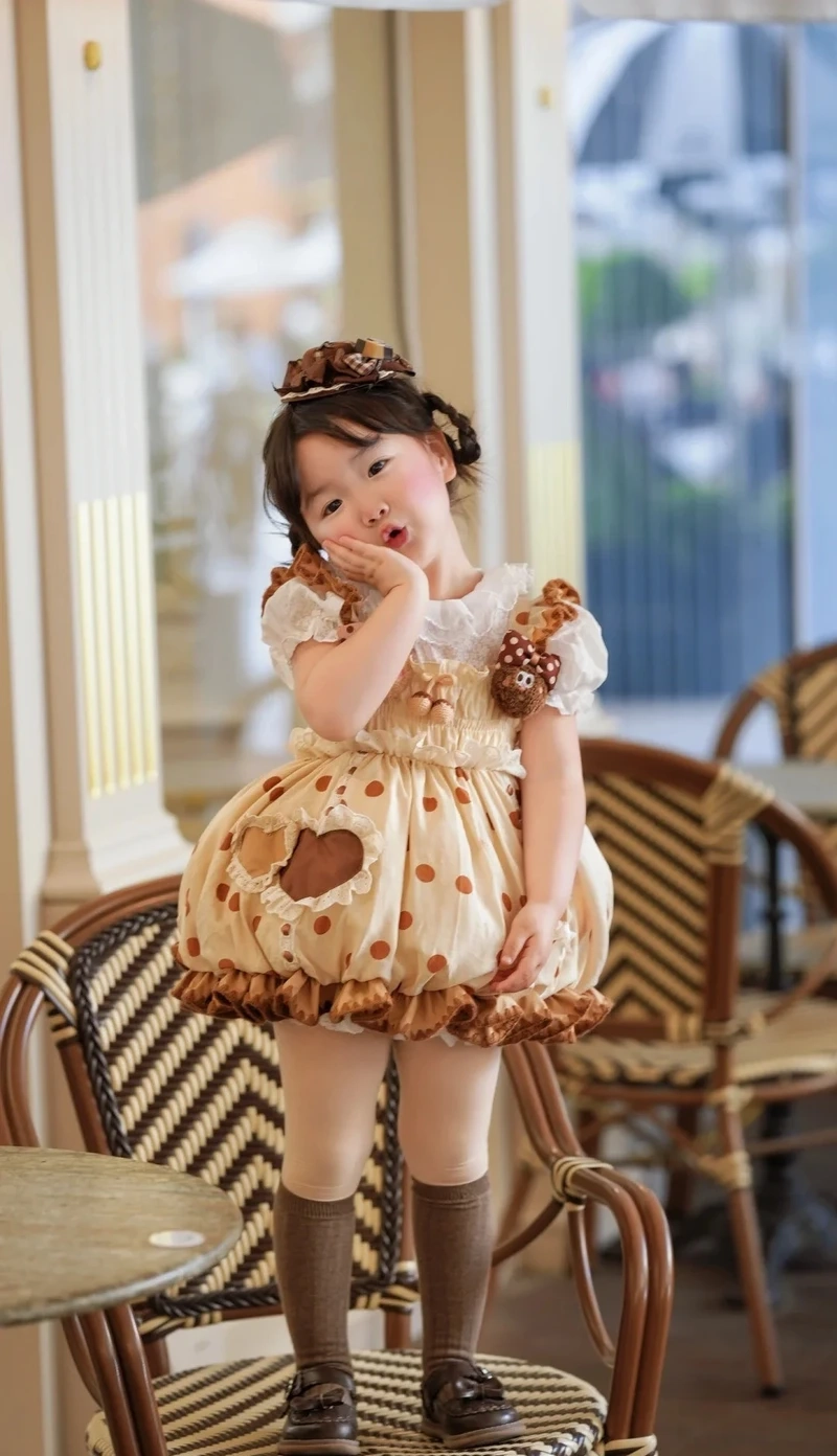 Hình nền bé gái dễ thương cho điện thoại miễn phí và dễ dàng tải