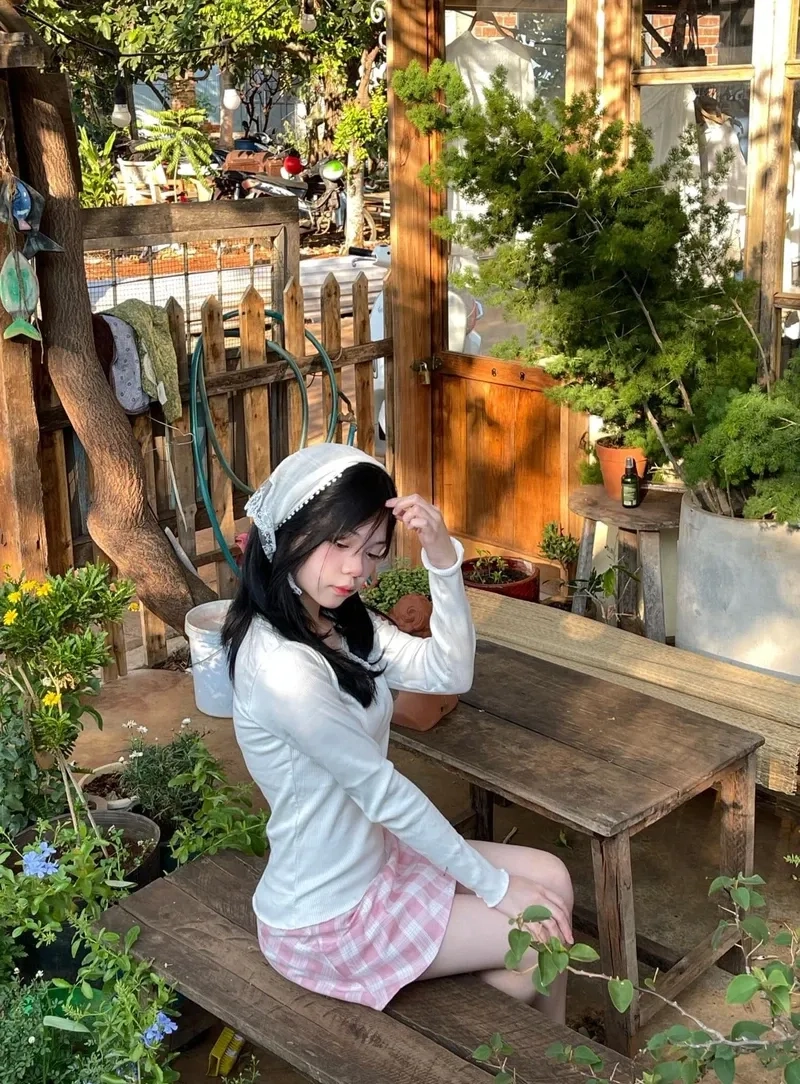 Hình ảnh gái 2k5 chất lượng cao, rõ nét và phù hợp cho mọi nền