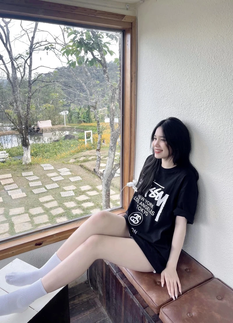 Xinh đẹp ảnh gái k7 mang đến sự nhẹ nhàng, thanh thoát