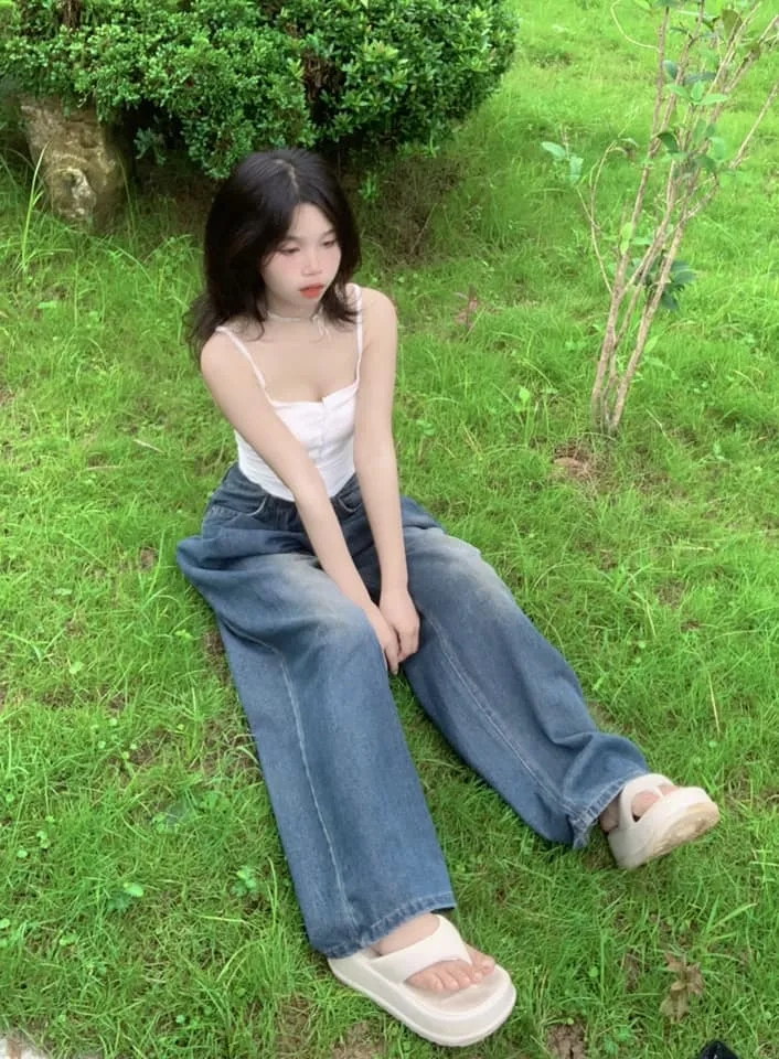 Hình ảnh 2k9 luôn nổi bật với nét đẹp trong sáng và thuần khiết