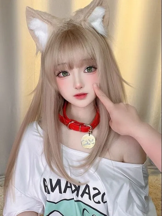 Ảnh cosplay Rogue (X-Men) mang đến hình ảnh mạnh mẽ và đầy cá tính