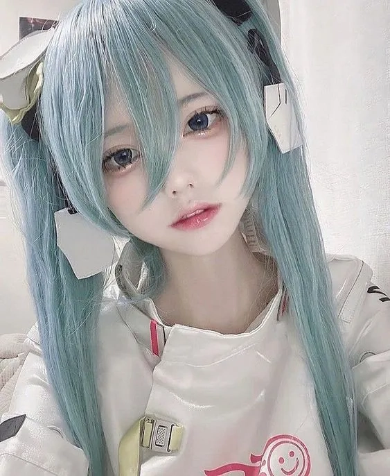 Ảnh cosplay Princess Leia mang đến hình ảnh của một nữ anh hùng mạnh mẽ