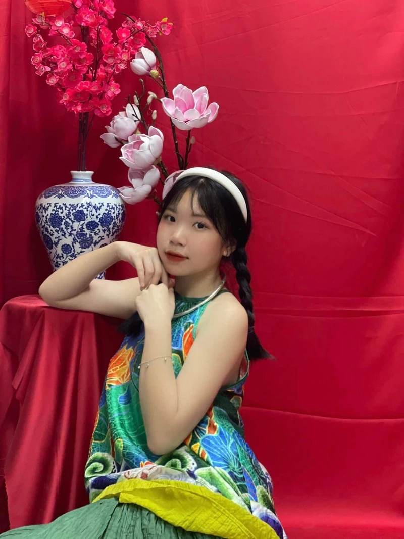Avatar ảnh gái xinh k8 ghi lại phong thái cuốn hút và trẻ trung