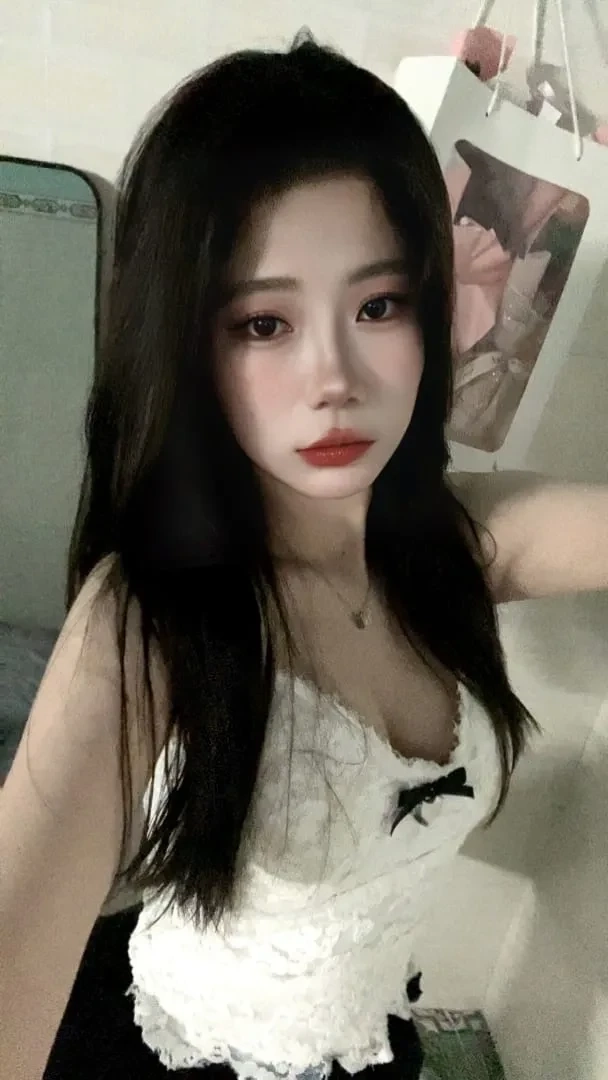 Ảnh gái cute k7 ghi lại sự tươi sáng và đáng yêu