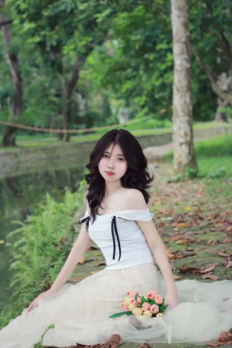 Ảnh k9 nữ mang đến vẻ đẹp rạng rỡ và dịu dàng