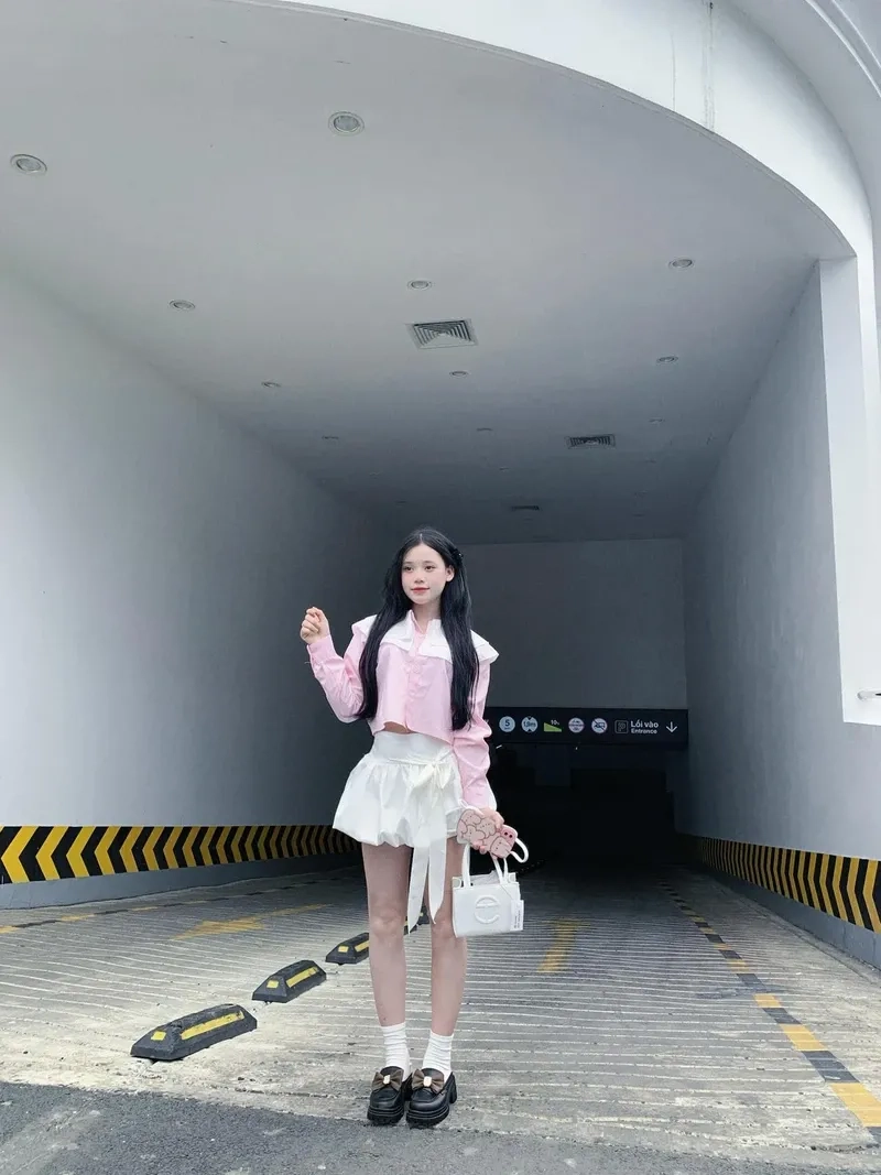 Hình ảnh gái 2k5 dễ thương nhất cho điện thoại, dễ dàng tải về