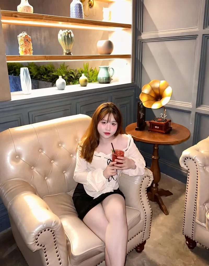 Hình nền gái 2k5 đẹp nhất, ngọt ngào và thu hút mọi ánh nhìn