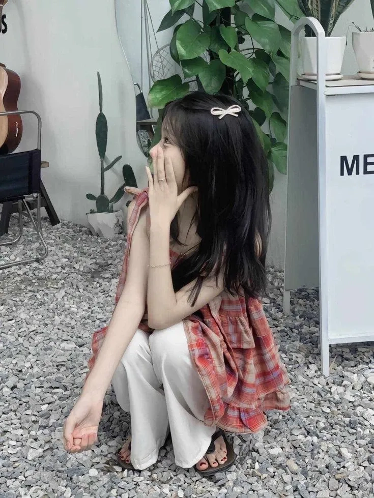Hình nền gái k7 đáng yêu, tạo cảm giác dễ chịu và dễ mến
