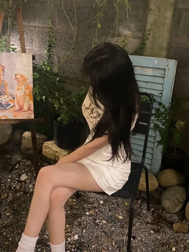Hình ảnh gái k7 đeo kính miễn phí, dễ dàng tải về cho mọi thiết bị
