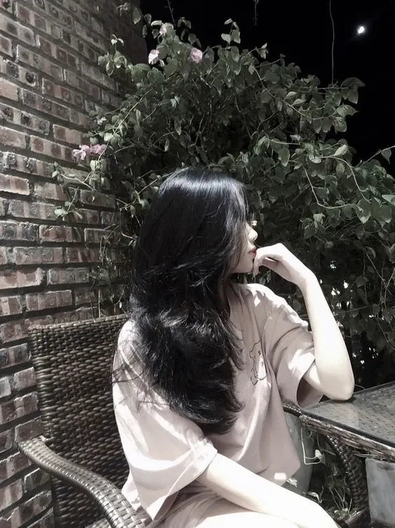 Hình nền gái k7 tóc ngắn cho điện thoại, dễ thương và đẹp mắt