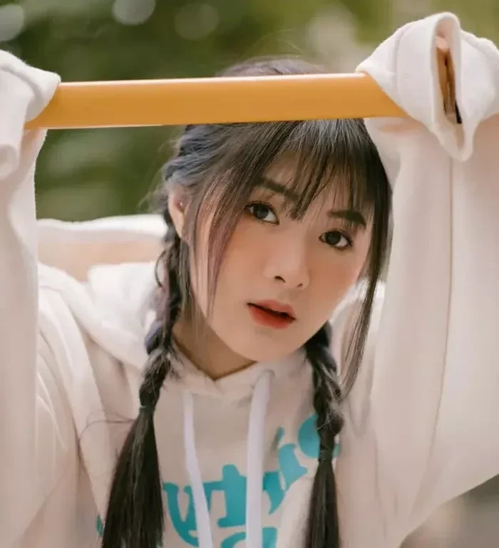 Hình gái k6 ghi lại sự trẻ trung và năng động