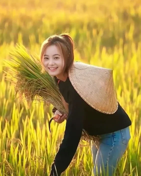Ảnh gái xinh 2k11 thể hiện sự trẻ trung và nét đẹp tinh tế