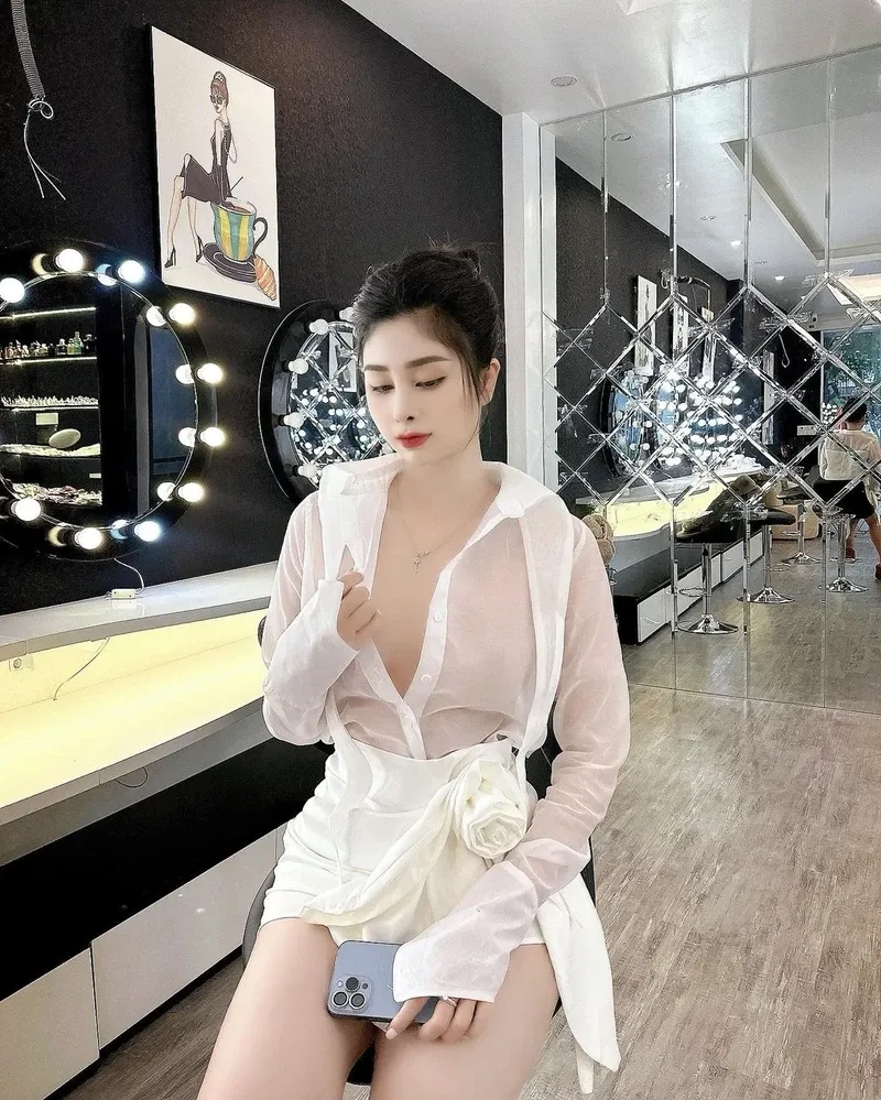 Ảnh gái xinh chụp ảnh tạo nên sự hài hòa và thu hút ánh nhìn
