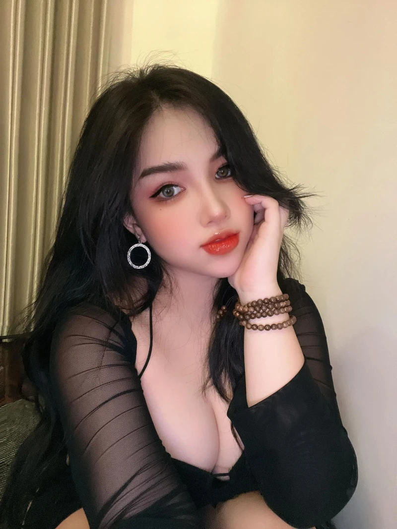 Avatar gái xinh chibi Instagram phù hợp với người yêu thích sự sáng tạo