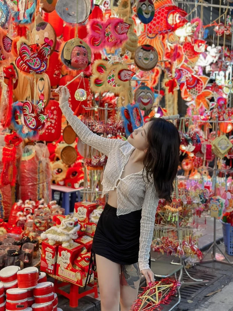 Anh mang gai dep với góc chụp nổi bật và ánh sáng hài hòa