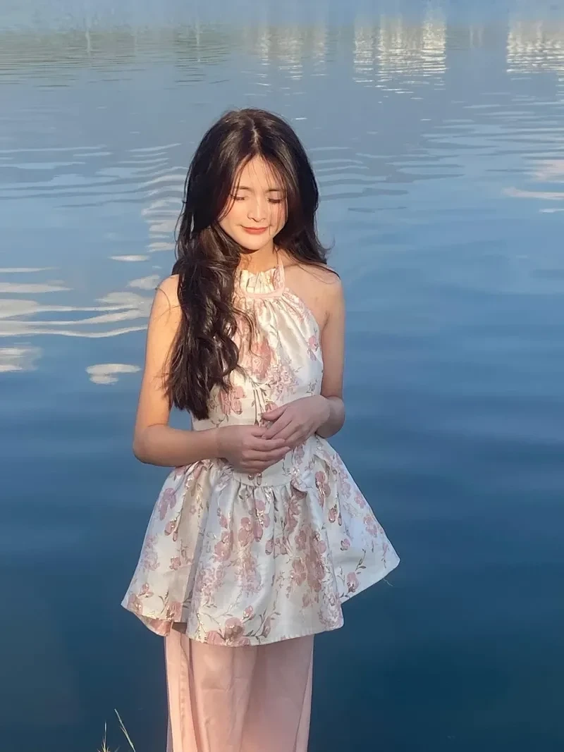 Ảnh mạng gái xinh k7 mang đến nét đẹp gần gũi và dễ mến