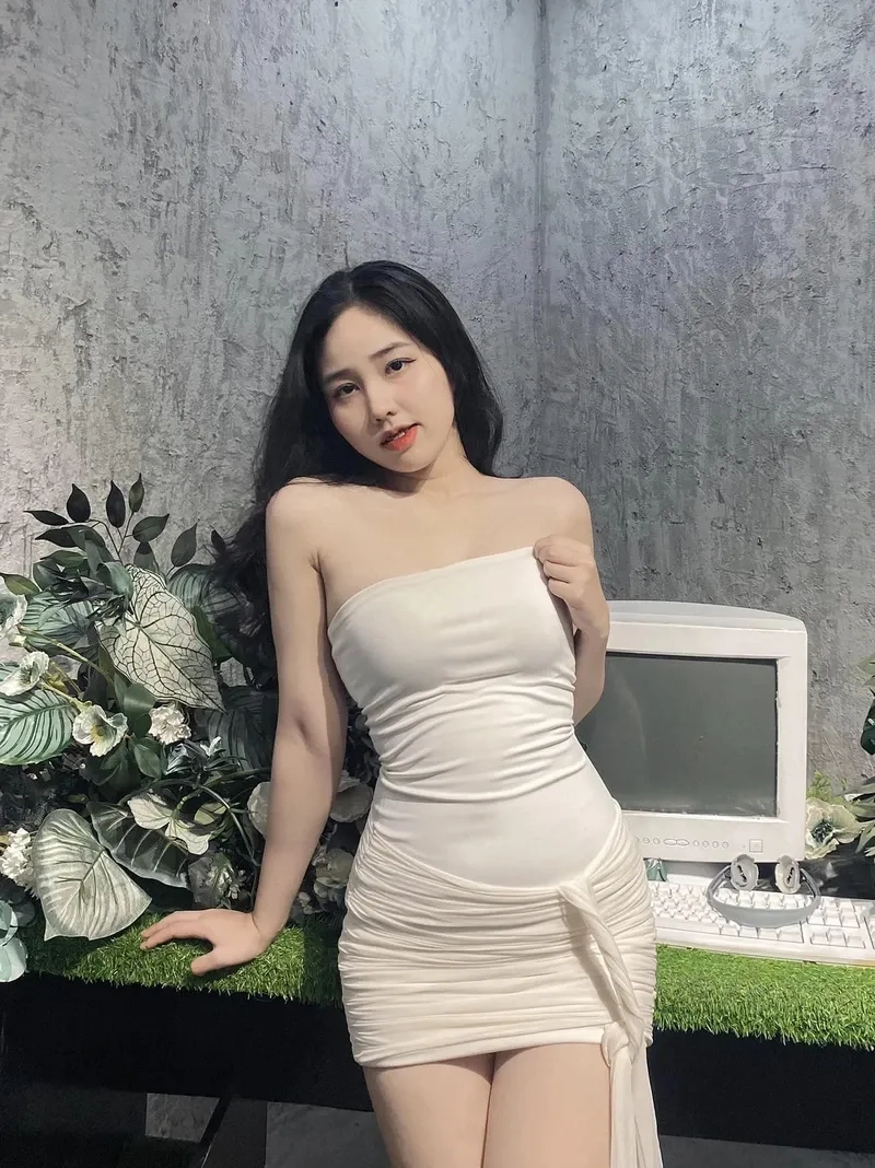 Gái đẹp chụp hình mang lại cảm giác nhẹ nhàng và gần gũi