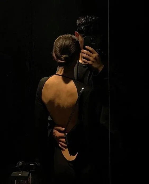 Bộ sưu tập hình ảnh ôm người yêu, đầy tình cảm và lãng mạn