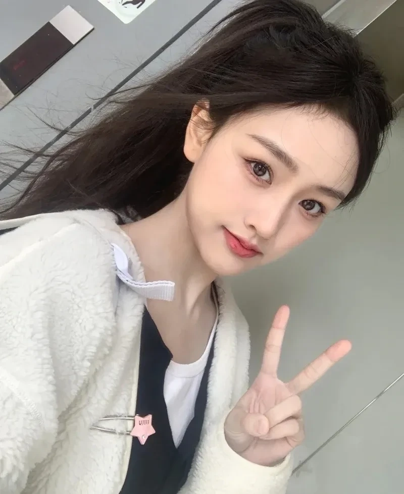 Ảnh gái xinh instagram thường xuyên nhận được nhiều lượt yêu thích