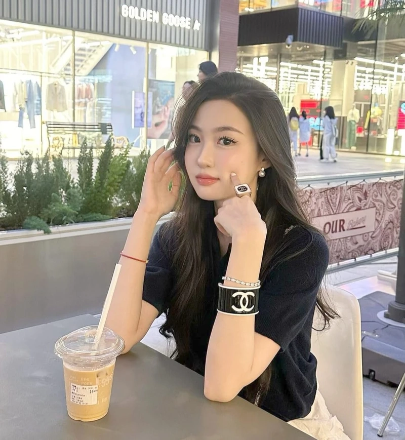 Tiktok gái đẹp trên instagram là sự kết hợp hoàn hảo của vẻ đẹp và phong cách