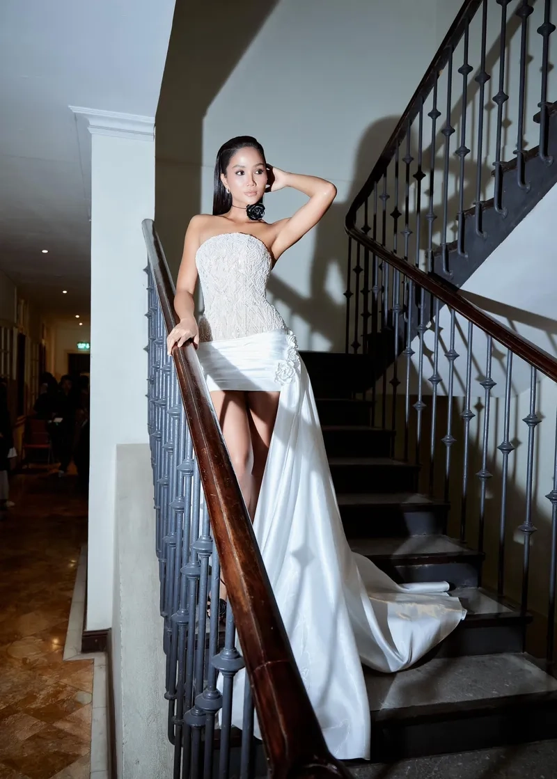 H hen niê tuổi 29 vẫn giữ được nét tươi trẻ và sức hút đặc biệt