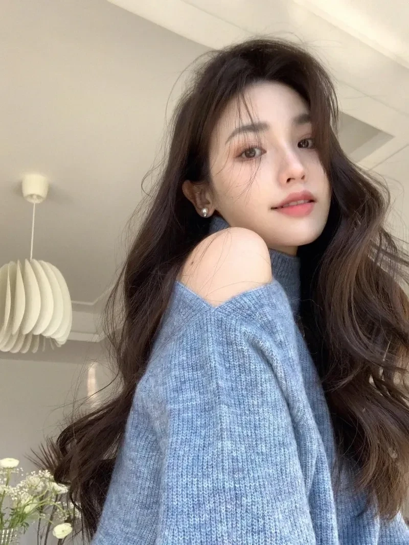Con gái cute ảnh gái xinh tóc ngắn đeo kính làm nổi bật vẻ đẹp đáng yêu