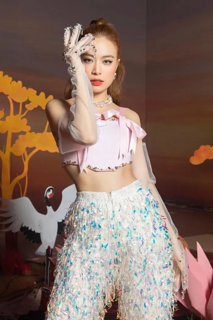 Album Hoàng Hoàng Thùy Linh, một album đầy sáng tạo và cảm xúc
