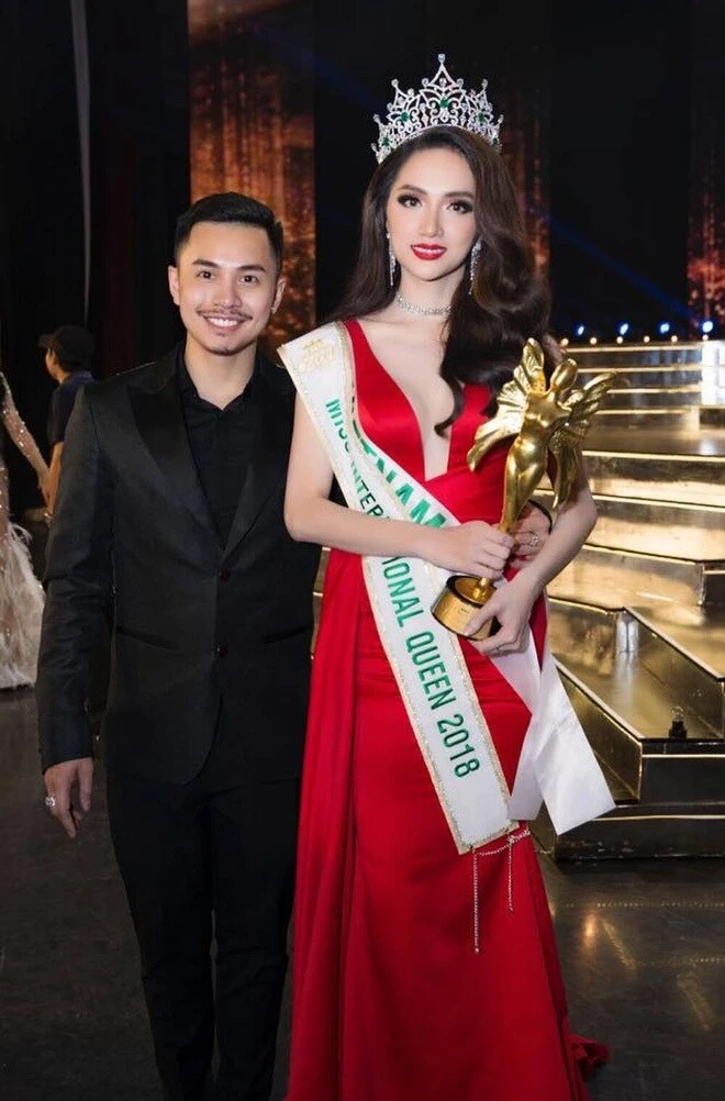 Hoa hậu chuyển giới Hương Giang năm 2018 gây ấn tượng mạnh