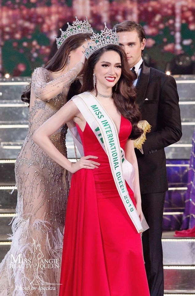 Hương Giang idol, thần tượng chuyển giới của nhiều người yêu mến