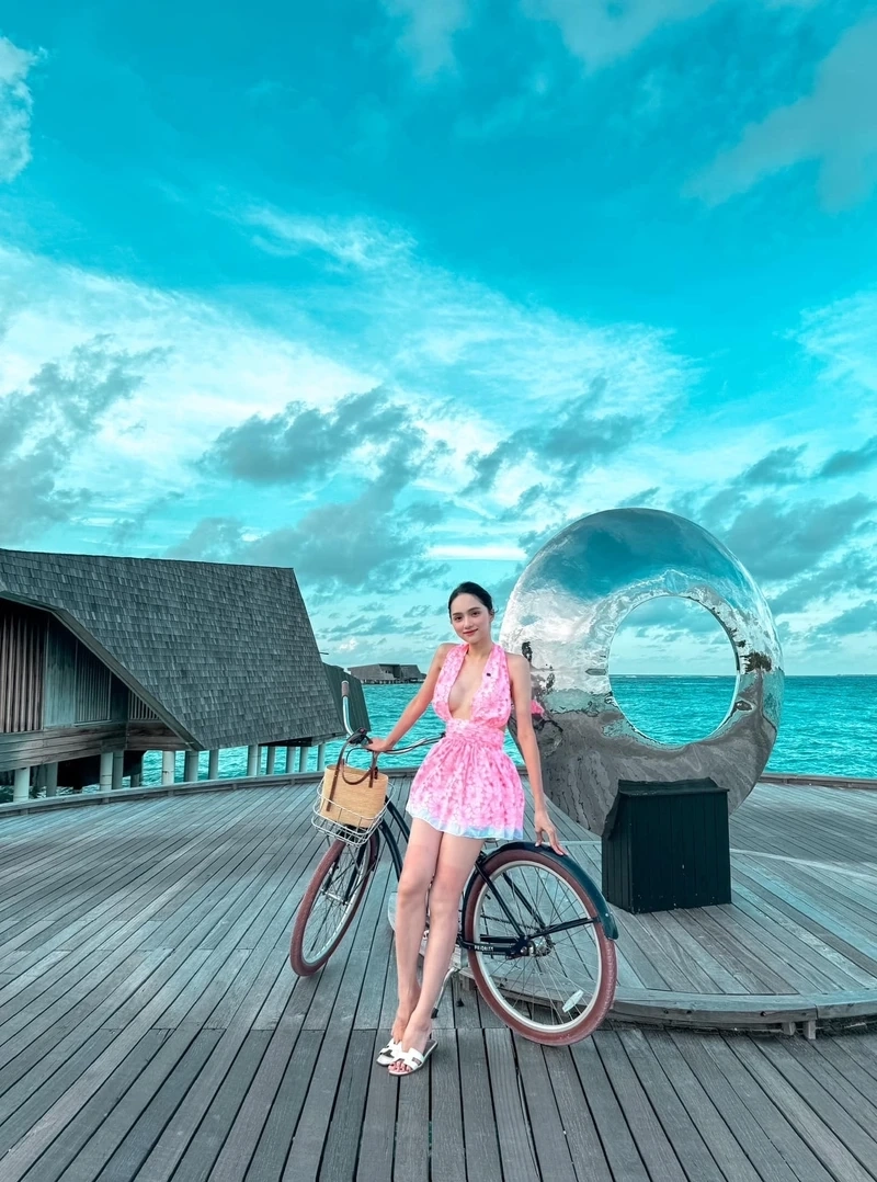  Hoa hậu chuyển giới Hương Giang có chồng chưa, hỏi thăm tin đồn
