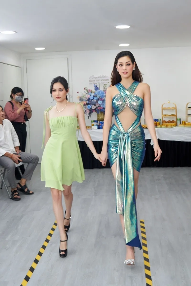 Hoa hậu Khánh Vân áo dài luôn tỏa sáng với phong cách riêng