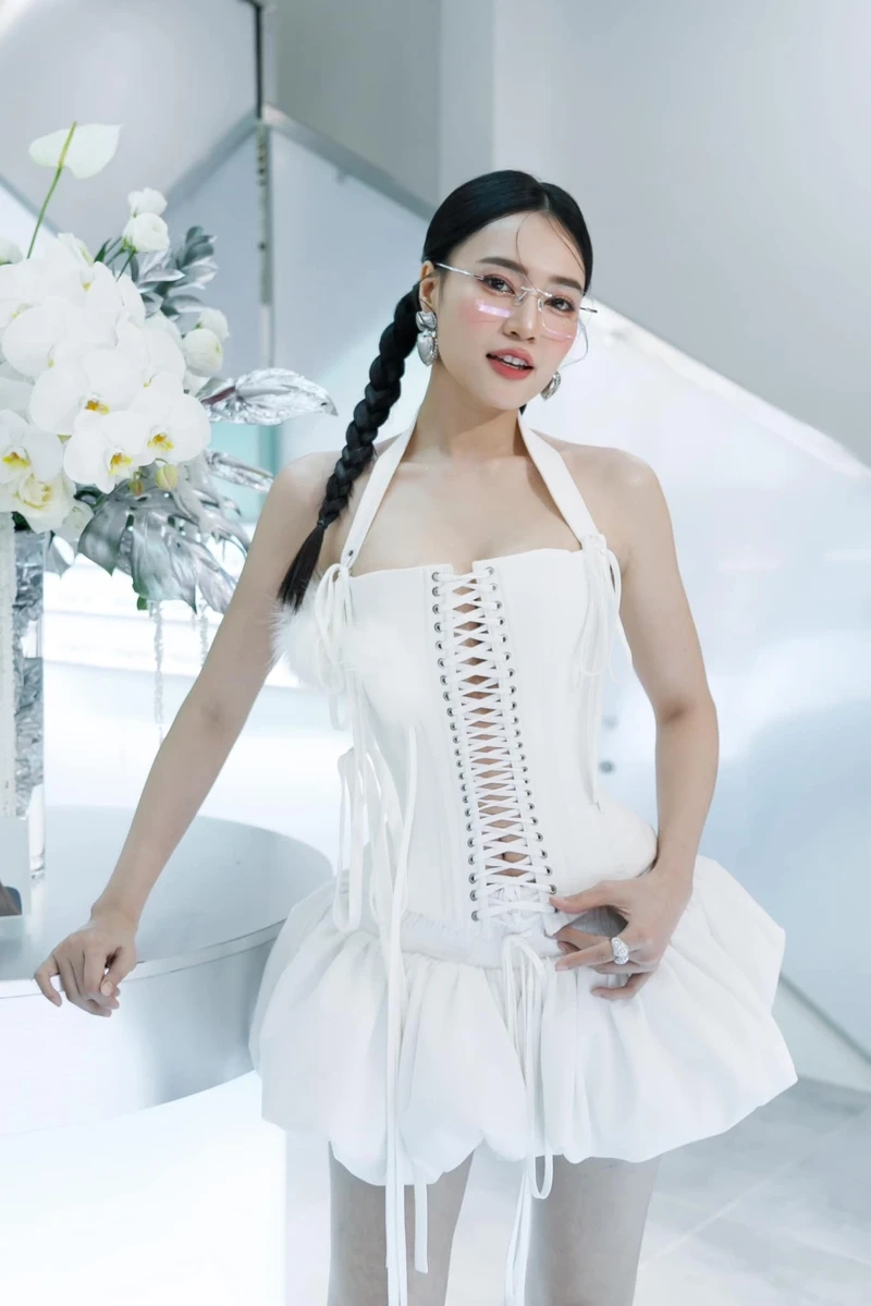 Hình ảnh Ninh Dương Lan Ngọc và Ngô Kiến Huy được fan yêu thích