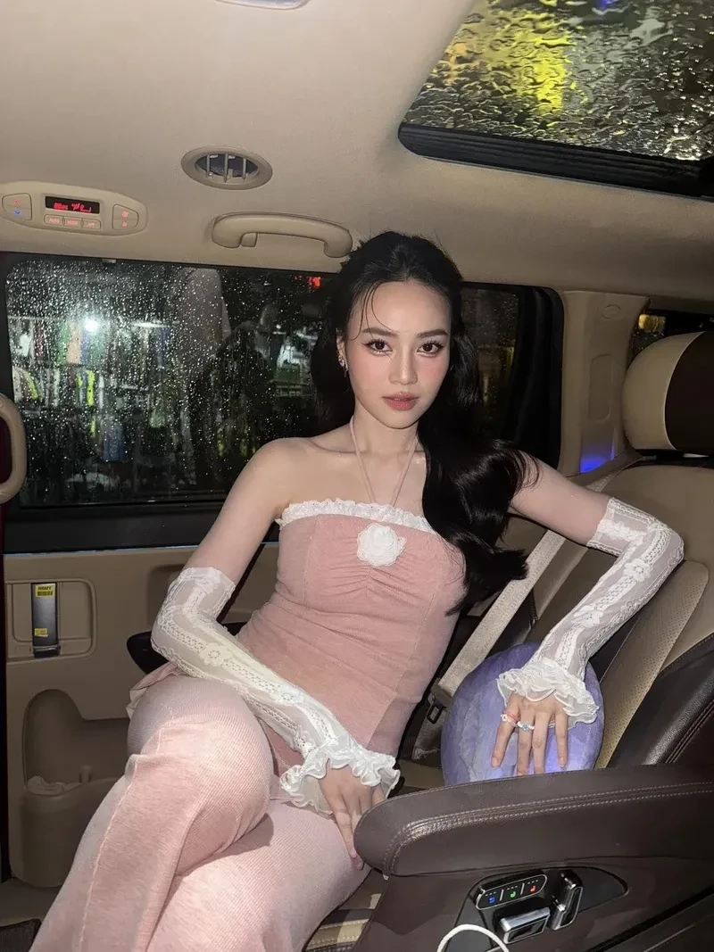 Tiểu sử diễn viên Ninh Dương Lan Ngọc thú vị và hấp dẫn