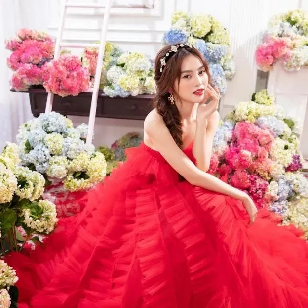  Ninh Dương Lan Ngọc mới nhất luôn thu hút sự quan tâm
