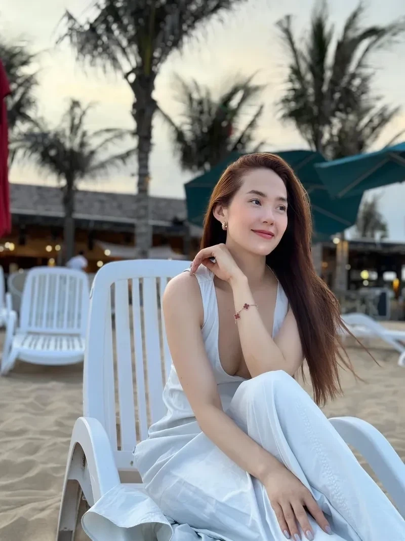 Gia đình nghệ sĩ Minh Hằng luôn ủng hộ cô trong các quyết định quan trọng