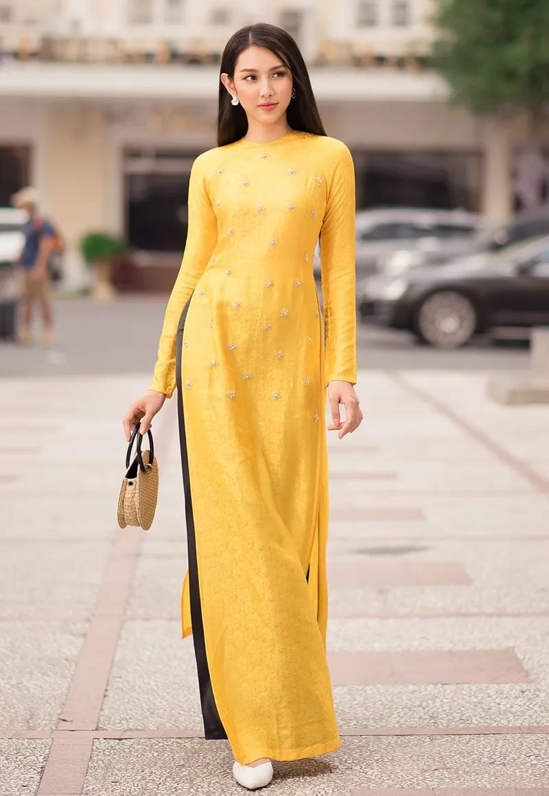 Hoa hậu hòa bình quốc tế thuỳ tiên nổi bật tại cuộc thi