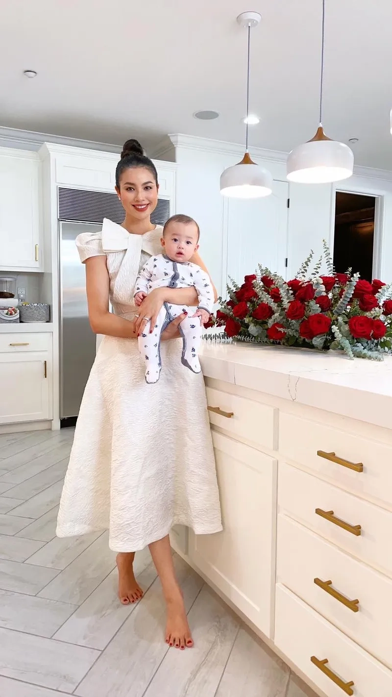 Phạm Hương đăng quang, đánh dấu một cột mốc quan trọng