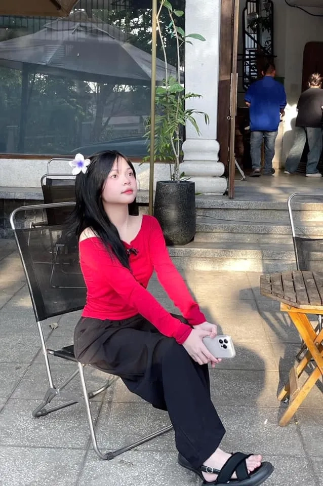 Download ảnh hot girl Hàn Quốc, mang đến hình ảnh tươi mới và dễ thương