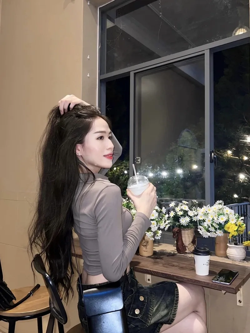 Hình nền gái đẹp cho điện thoại dễ thương nhất, đáng yêu tuyệt vời