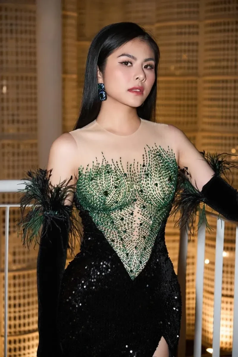 Mai Vân Trang và chồng là cặp đôi đẹp trong giới giải trí