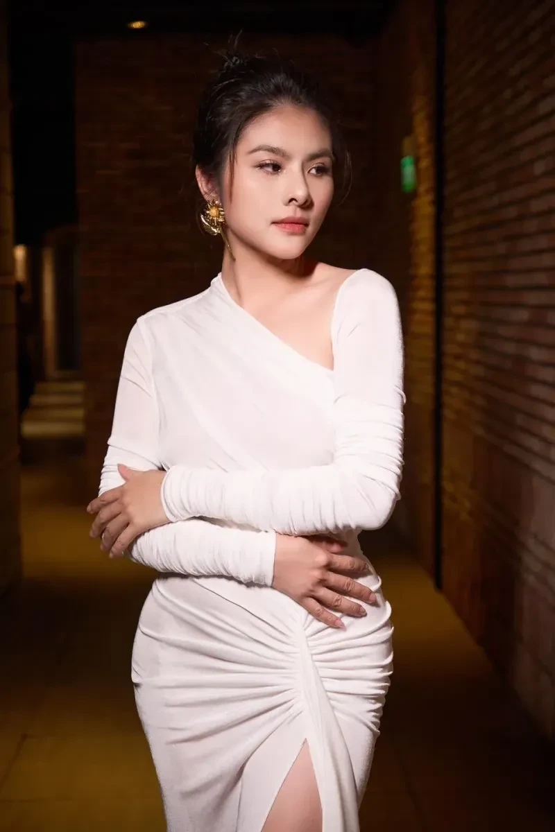  Vân Trang sửa mũi để hoàn thiện hơn vẻ đẹp của bản thân
