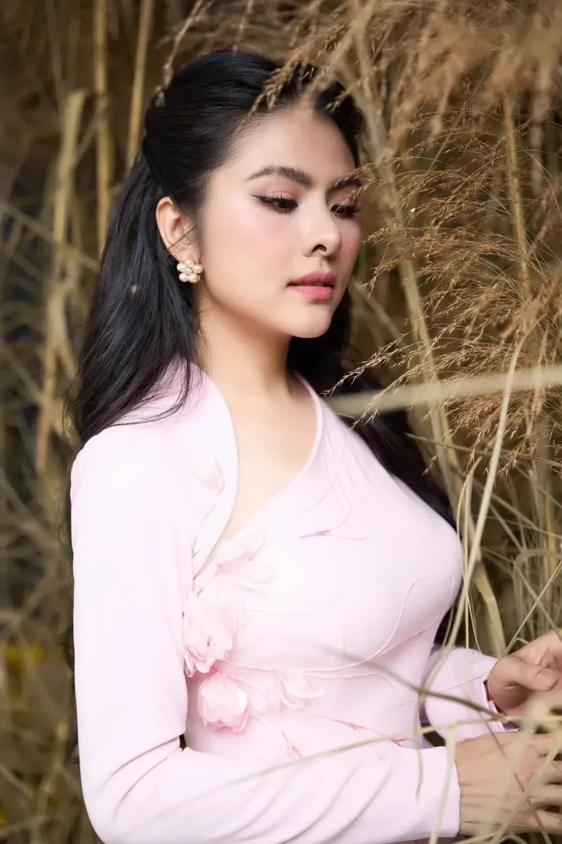 Thời trang Ngô Thanh Vân luôn được yêu thích bởi thiết kế tinh tế