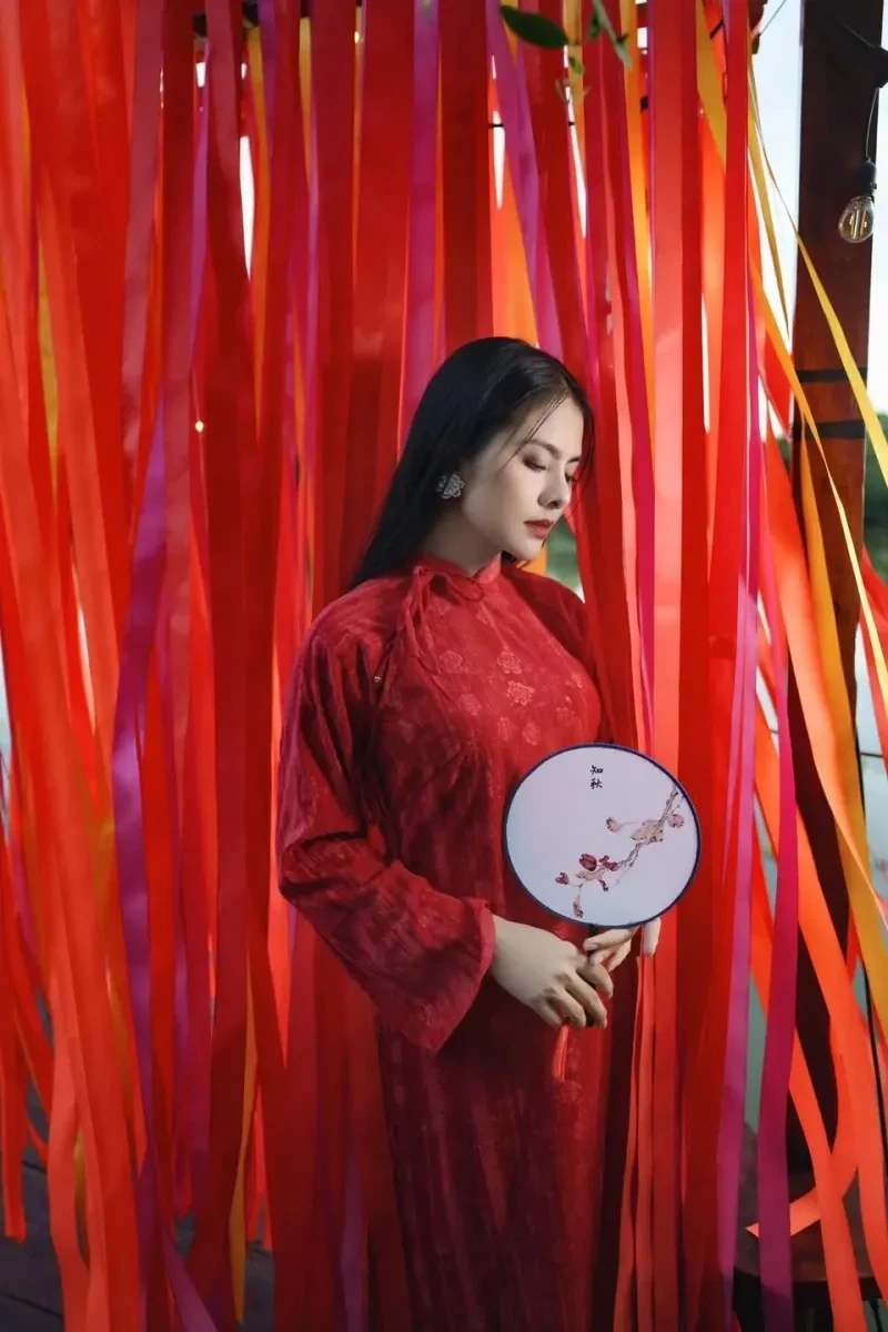 Đám cưới diễn viên Vân Trang là sự kiện đáng nhớ trong làng giải trí
