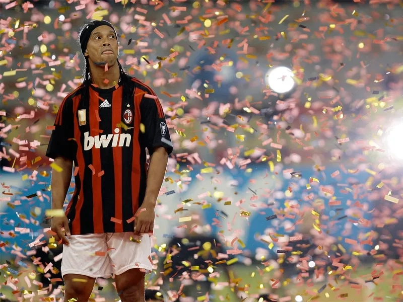  Những khoảnh khắc vàng với milan ronaldinho