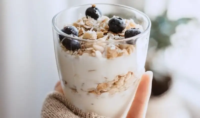 Kinh nghiệm cá nhân khi làm yến mạch sữa chua ăn sáng