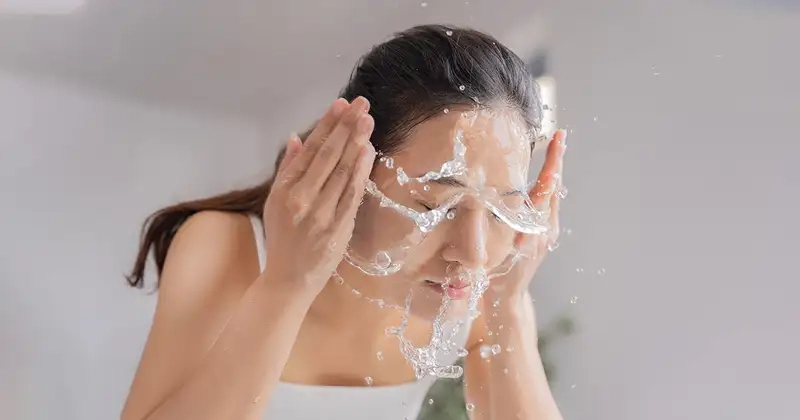 Lưu ý khi chăm sóc da bằng sữa tươi không đường