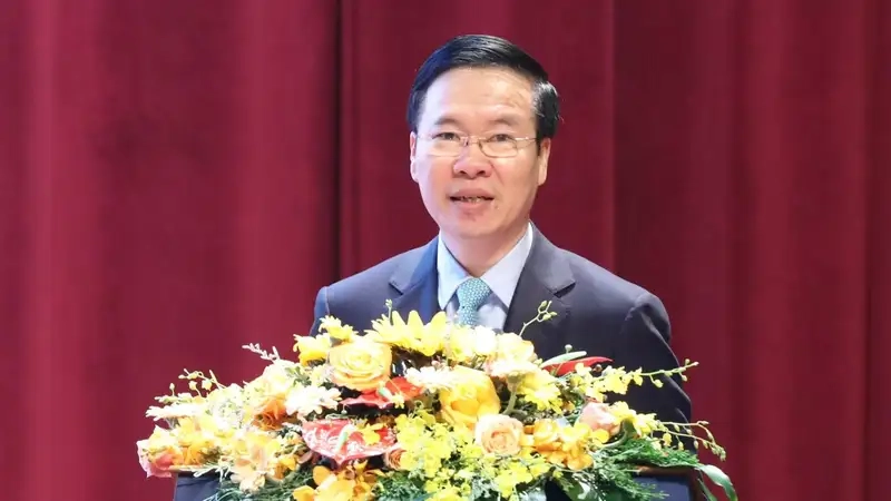 Tiểu sử và con đường chính trị của Võ Văn Thưởng