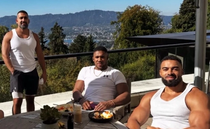 Anthony Joshua sau tai nạn giao thông và Sự nghiệp Anthony Joshua