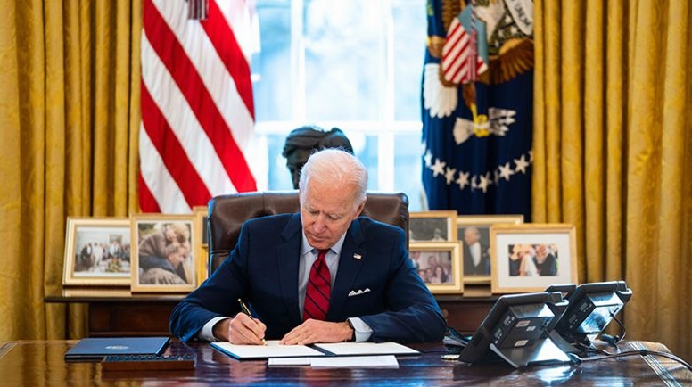 Joe Biden ký sắc lệnh về chăm sóc sức khỏe