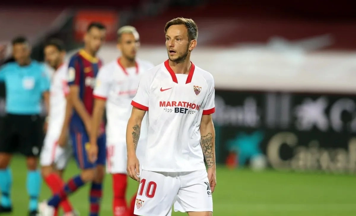 Trải nghiệm nhãn quan chiến thuật đội hình Sevilla FC